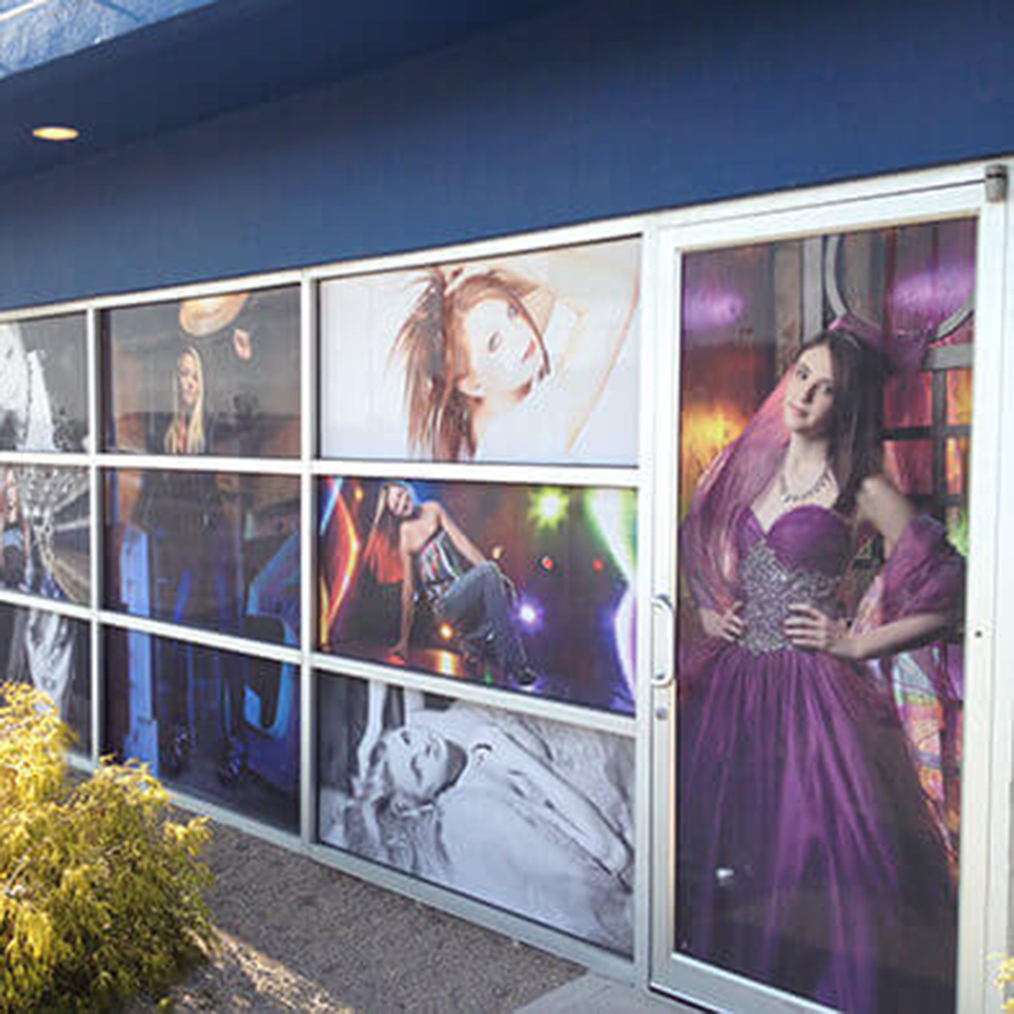 Vinil adhesivo para publicidad y promoción. Digital Arts Costa Rica